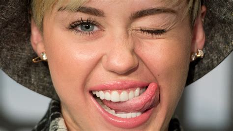 Miley Cyrus nude in 'Wrecking Ball' music video