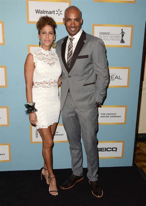 Download Actress Nicole Ari Parker Smiling Radiantly in a Beautiful