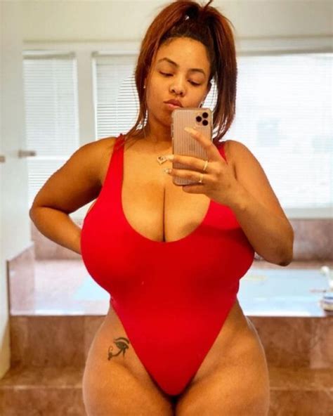 Who is Persephanii? Age, Height, Measurements, Boyfriend, Wiki, Bio