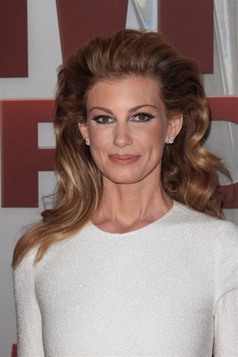 MILFy : r/Faith_Hill