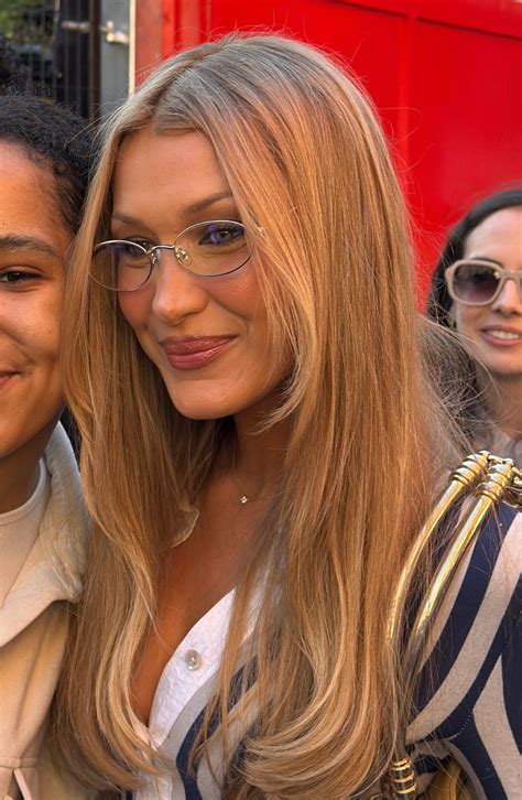 bella hadid blonde hair 1