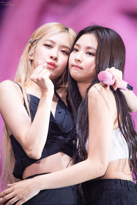 BLACKPINK Jennie and Rose at "Private Stage" - 900Girls