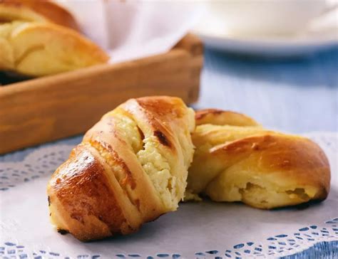 Лесни кифлички за Великден