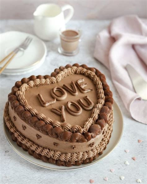 torta od cokolade  obliku srca archives mystic cakes