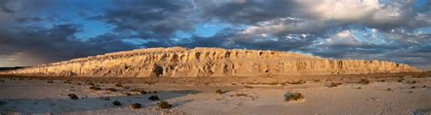 Deserts of Kazakhstan - Holarctic bridge