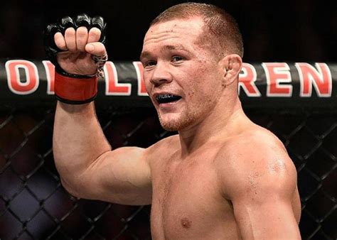 Петр Ян стал чемпионом UFC