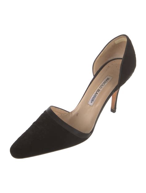 Manolo Blahnik Velvet D'Orsay Pumps - Black Pumps, Shoes - MOO275532