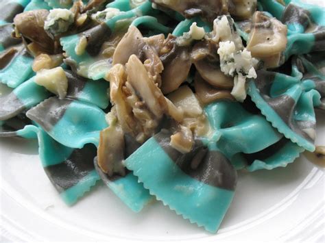 Anna's Table: Curaçao and Nero di Seppia Artisan Pasta with Mushrooms ...