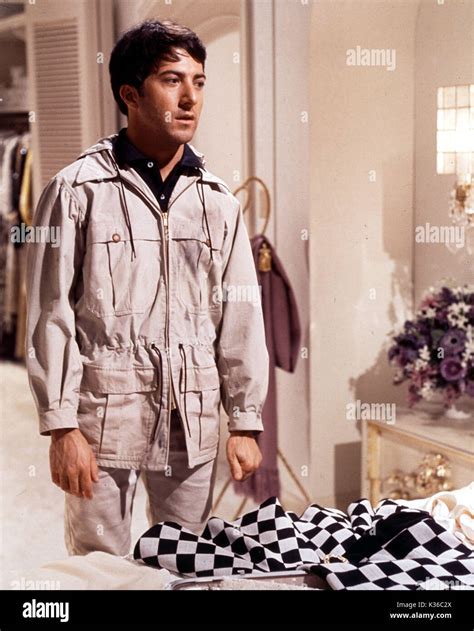 THE GRADUATE DUSTIN HOFFMAN THE GRADUATE DUSTIN HOFFMAN Date: 1967 ...