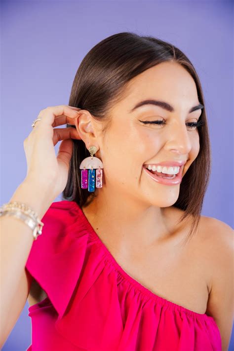 Lexie Drops – Taylor Shaye Designs