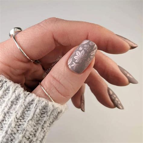 How to Safely Remove Press-On Nails at Home – Maniology