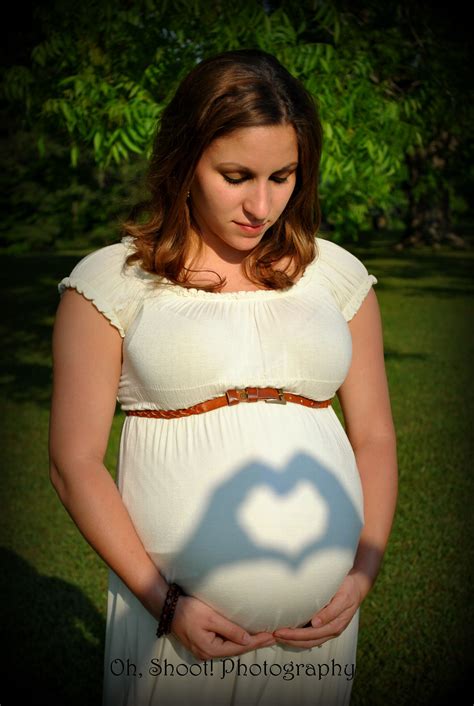 Maternity pictures by Oh, Shoot! Photography Baby Bump Photos, Newborn