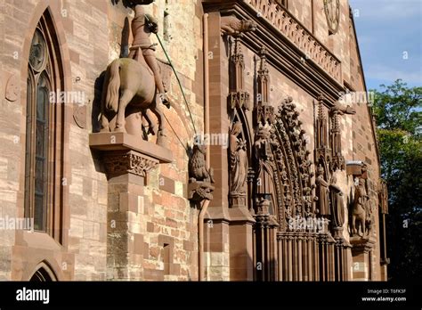 Basel minster hi-res stock photography and images - Alamy