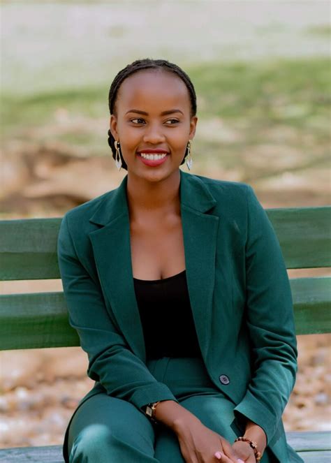 east african country    beautiful ladies