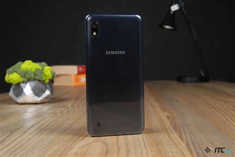 Galaxy A10 — обзор бюджетного смартфона Samsung