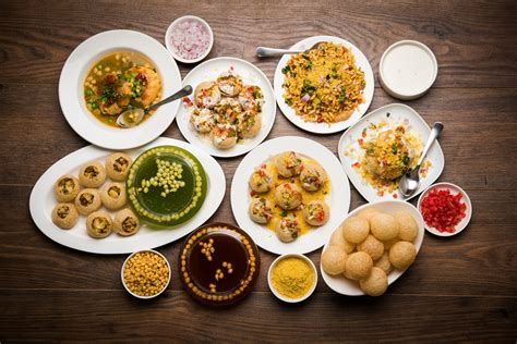 How Live Chaat Stations are Changing the Wedding Scene in India
