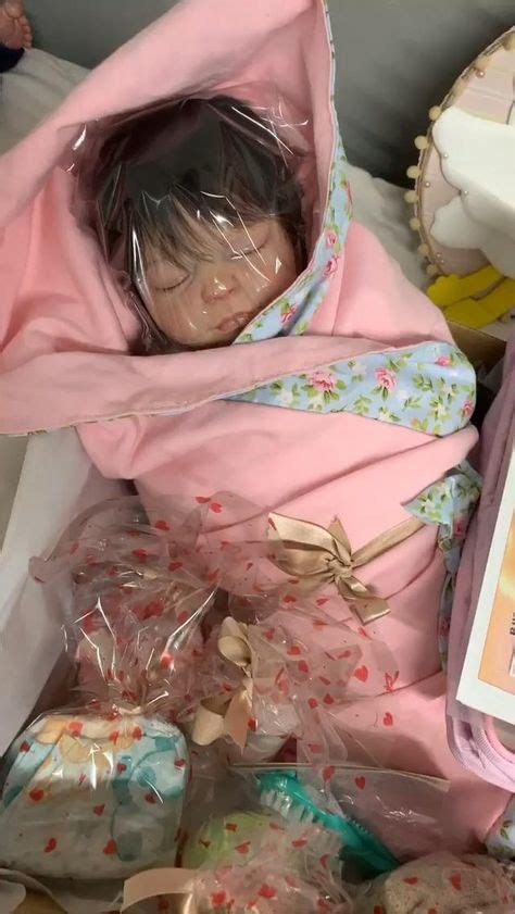 Pin by Валентина Корнеева on куклы | Real looking baby dolls, Silicone ...