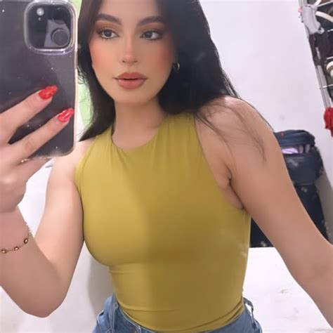 🖤⭐️ (@_isabellgp) • Threads, Say more