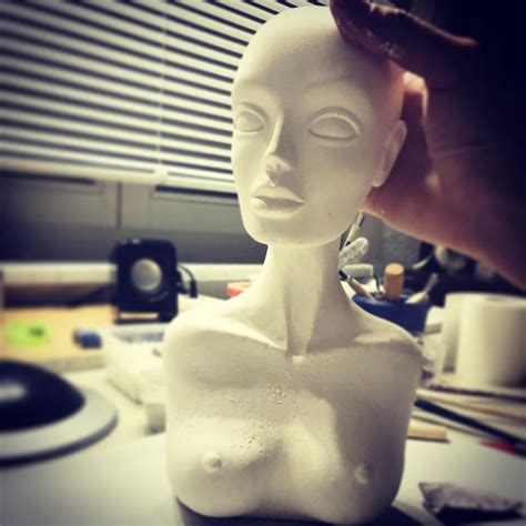Я её уже люблю 😍 | Sculpture, Glass, Statue