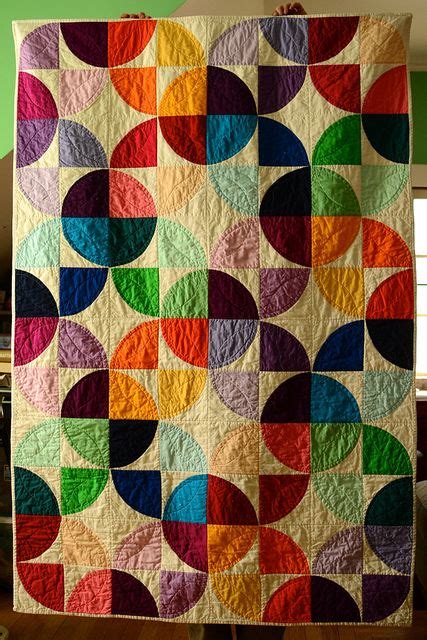 90 best images about CIRCLE QUILTS on Pinterest