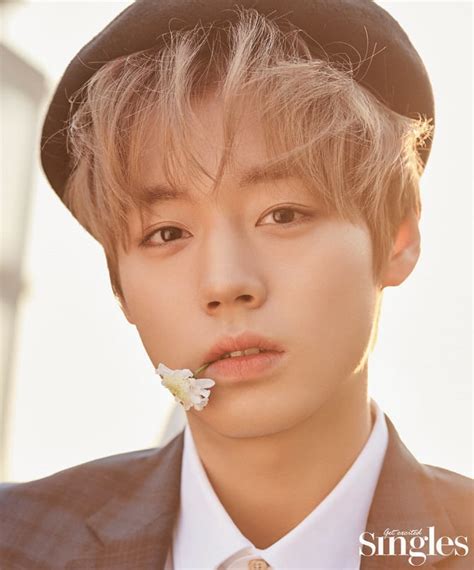 Пак Джихун: "Я хочу поработать с WANNA ONE еще 10, 20 раз!" - YesAsia.ru