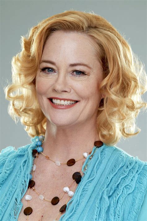 Cybill Shepherd Wallpapers (39 images) - WallpaperCat