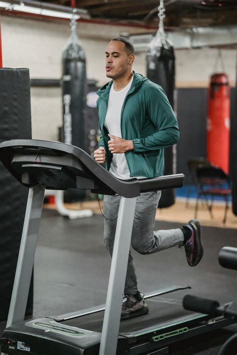 Treadmill+Naked Photos, Download The BEST Free Treadmill+Naked Stock