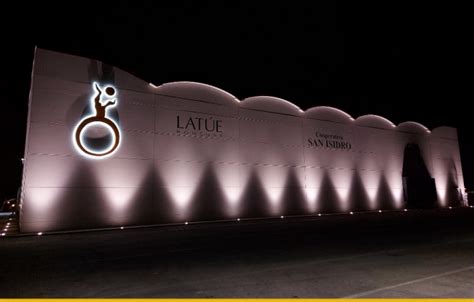 Descubriendo los vinos de Bodegas Latúe