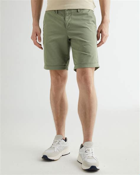 GANT Erkek Yeşil Regular Fit Şort 205076 33 97% PAMUK, 3% ELASTAN ...