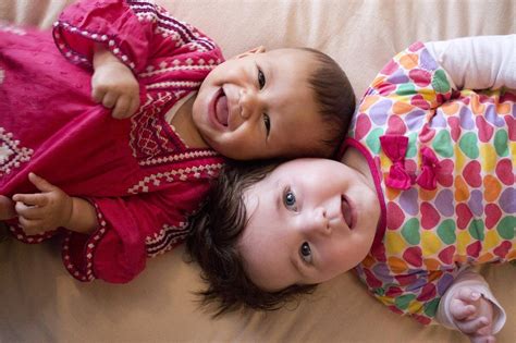 Пособия на детей до 3 лет: сколько получат семьи с первенцем, двумя и ...