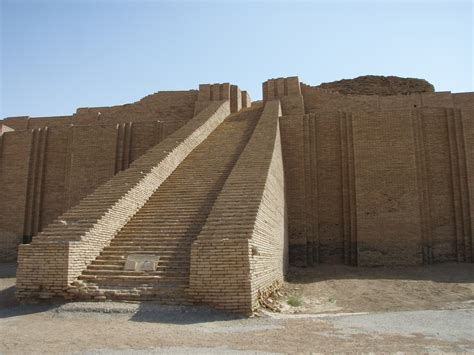 Smarthistory – Ziggurat of Ur