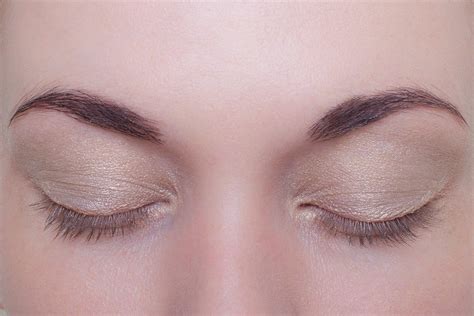 Тени для век №1 "Рив Гош": отзывы | Beauty Insider