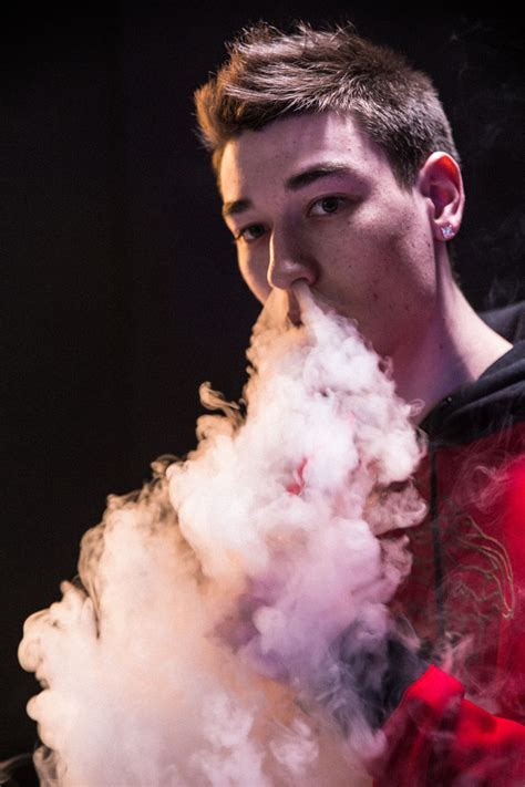 How the Internet Birthed a Young Vape God | GQ