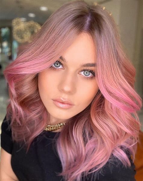 50 Eye-Catching Rose Gold Hair Color Ideas - Hair Adviser