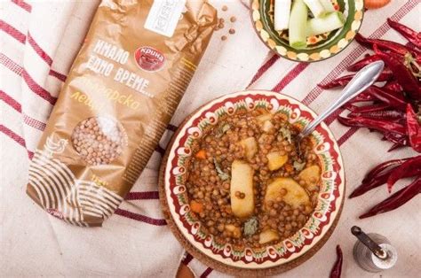 Лесна рецепта за леща яхния с карфоти. Вкусна леща с картофи.