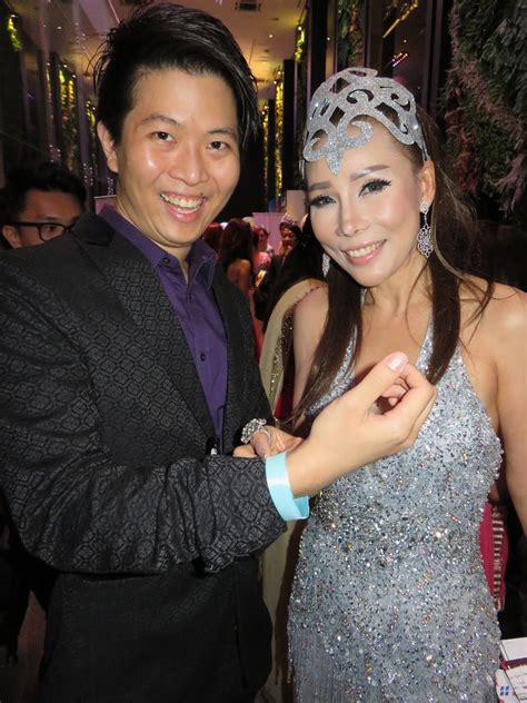 Kee Hua Chee Live!: CLASSIC AND MRS MALAYSIA GLOBE 2016 AT ONE-CITY WAS