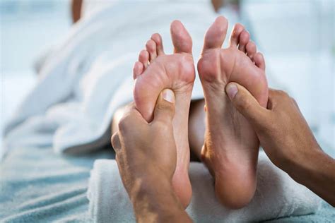 Pijat Refleksi Memberikan Banyak Manfaat Bagi Tubuh - Kensei Massage
