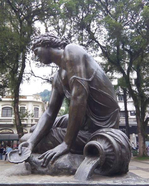 Водолей ||| в одном из парков Сантоса, Бразилия \\\!/// #Santos #Brazil ...