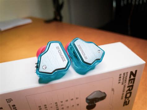 7Hz x Crinacle Zero: 2 Review – Gateway Drug | Headphonesty
