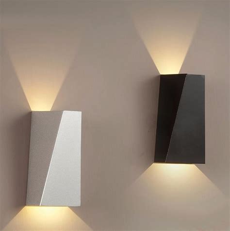 Apliques parede | Wall light fittings, Modern wall lamp, Wall lamps bedroom