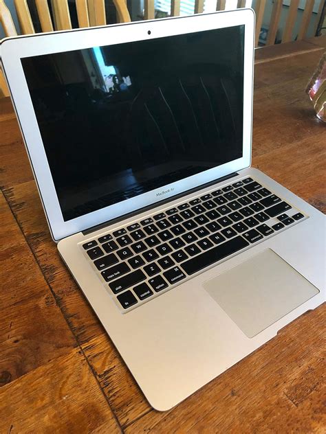 Amazon.com: Apple MacBook Air 13" (1,6 GHz Core i5, 4 GB RAM, 128 GB ...