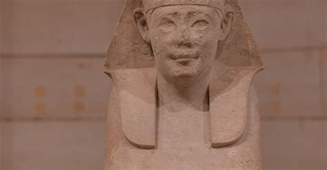 Ancient Egyptian Sculpture · Free Stock Photo