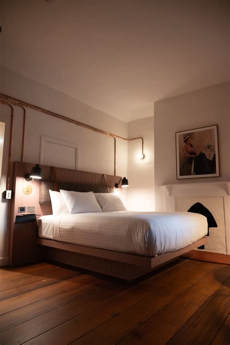 Rooms - Lower Level W2 — Warders Hotel