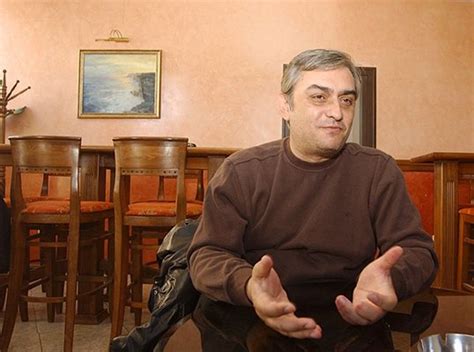 Правят от "Бяла роза" рок парче