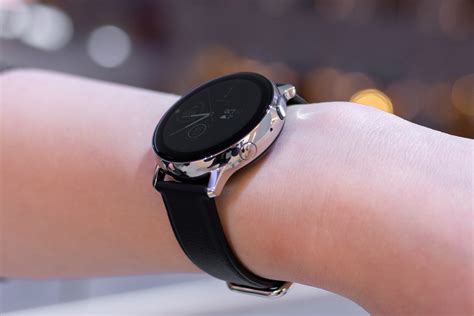 Самые универсальные часы Samsung: обзор Galaxy Watch Active 2