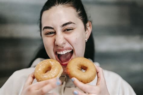 What are some tips for incorporating the habit of chewing food slowly ...