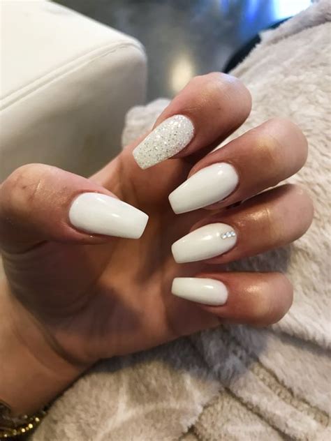50 Perfect Homecoming Nail Ideas You Have To Try