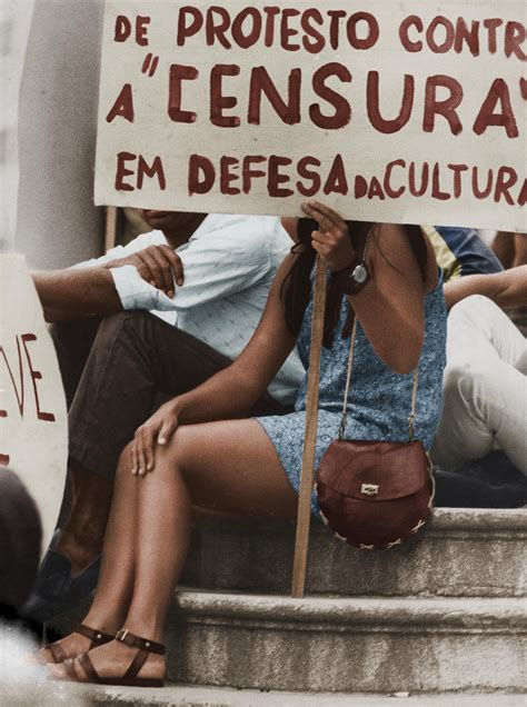 Brazilian Artists protest against dictatorship, 1968, Brazil. : r
