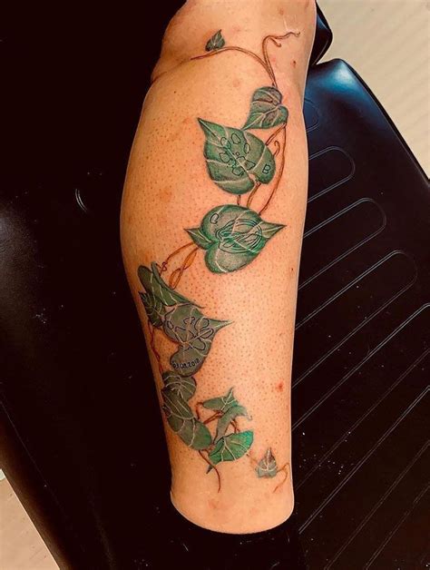 30 Elegant Ivy Tattoos You Must Love | Xuzinuo