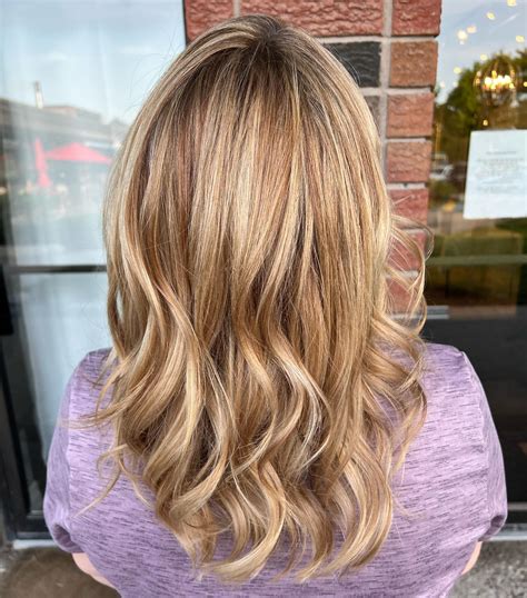 Hair Obsessed - 💫 Ribbons of soft blonde Created by Sarah...
